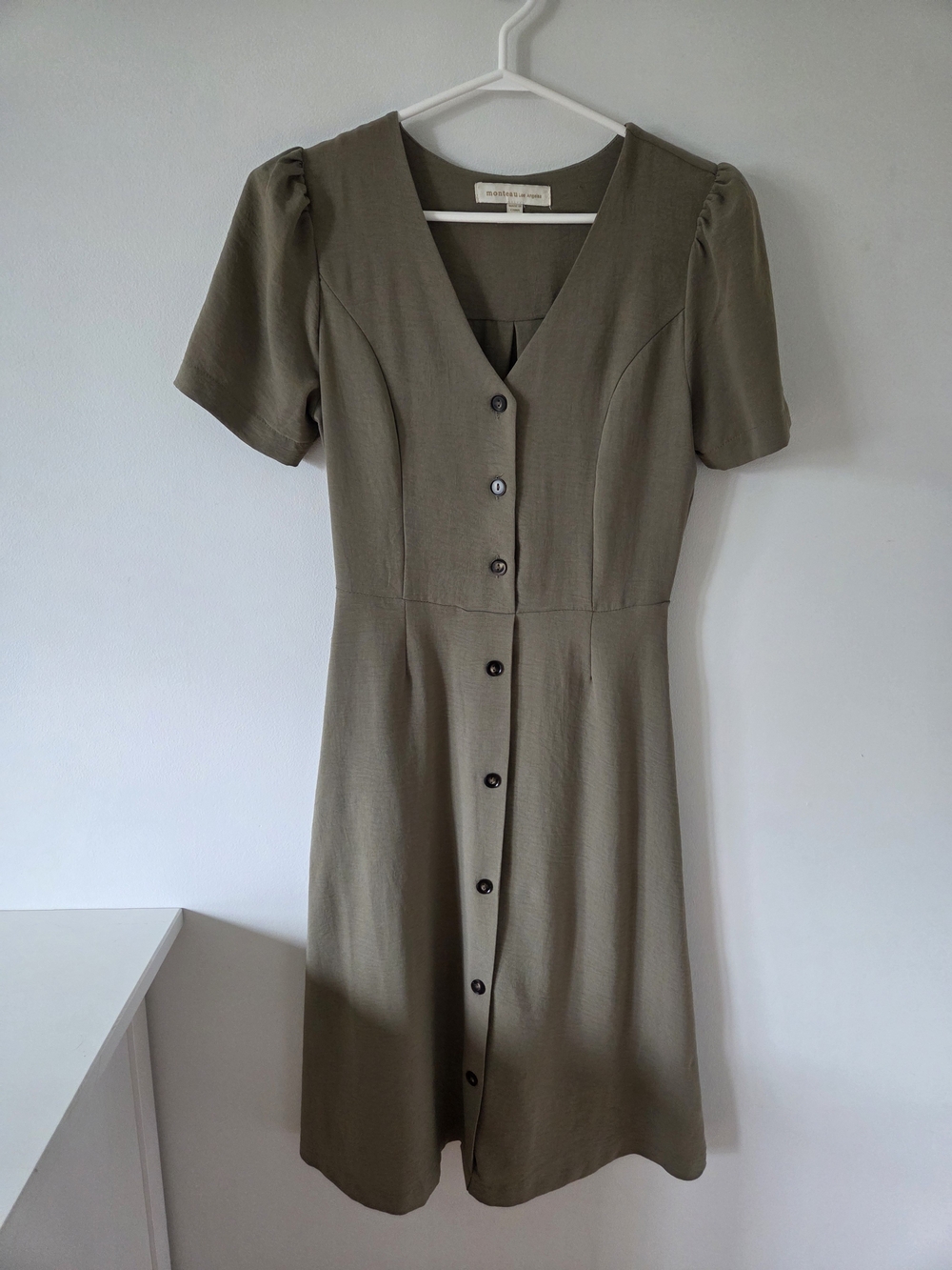 Monteau Los Angeles Olive Green V-Neck Button Down Midi Dress Small S